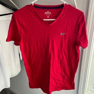 NWOT Hollister Must Have collection red shirt
